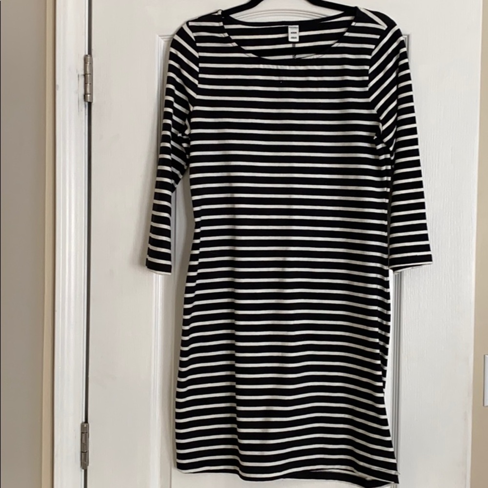 Old Navy dress